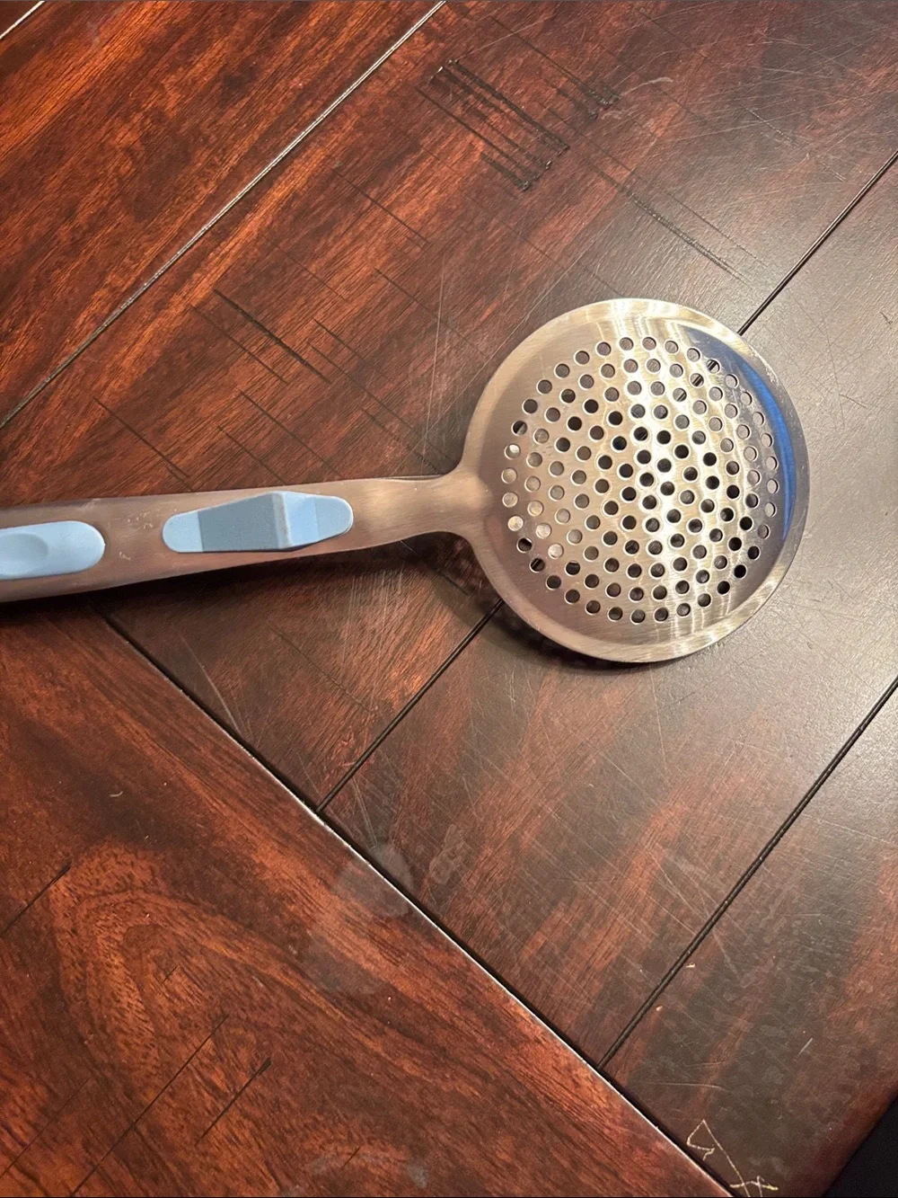 Henning Lee Strainer tongs Steel Serving Tongs with Blue Grip